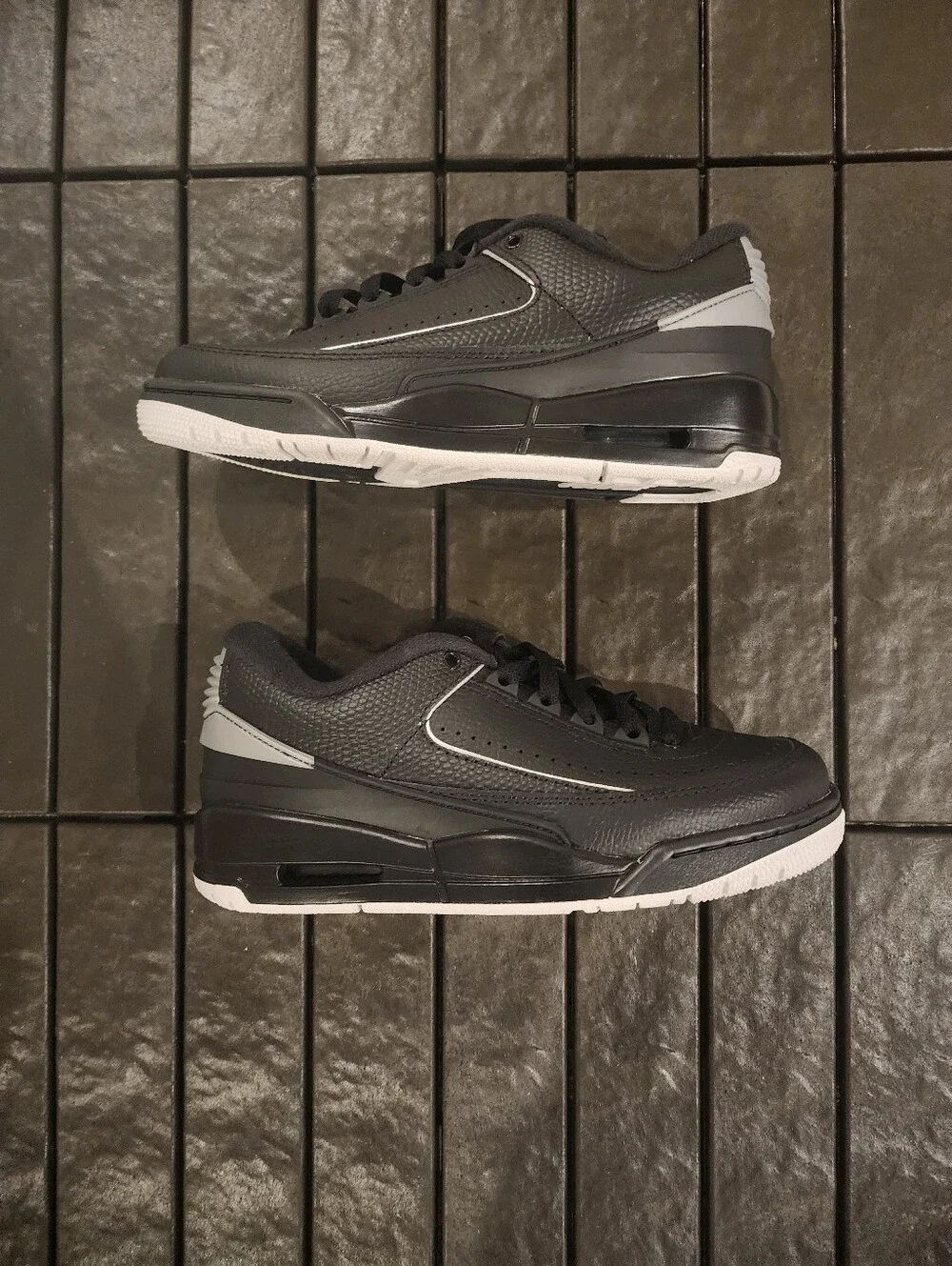 Women's Air Jordan 2/3 'Black Metallic Silver'